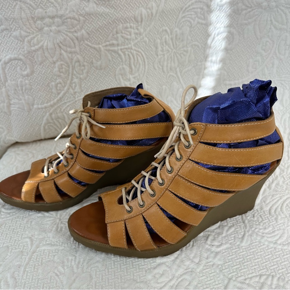 Dr. Martens Mona Leather Wedge Heeled Lace-Up Gladiator Sandals